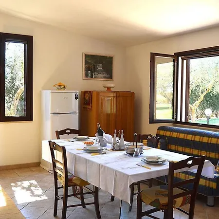 Macalle Villa