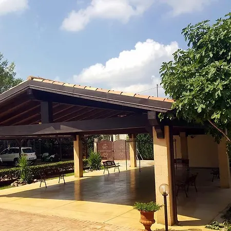 Macalle Villa *